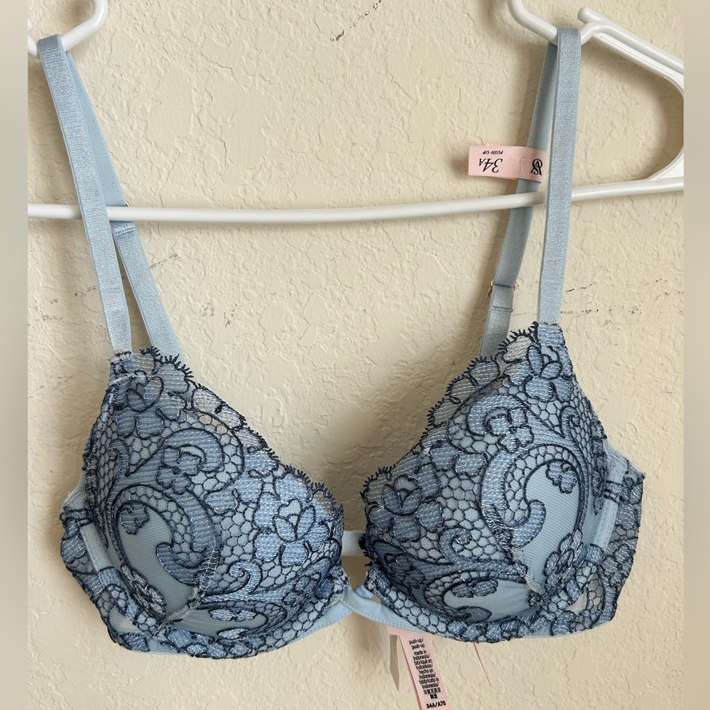 NWT Victoria’s Secret Dream Angels